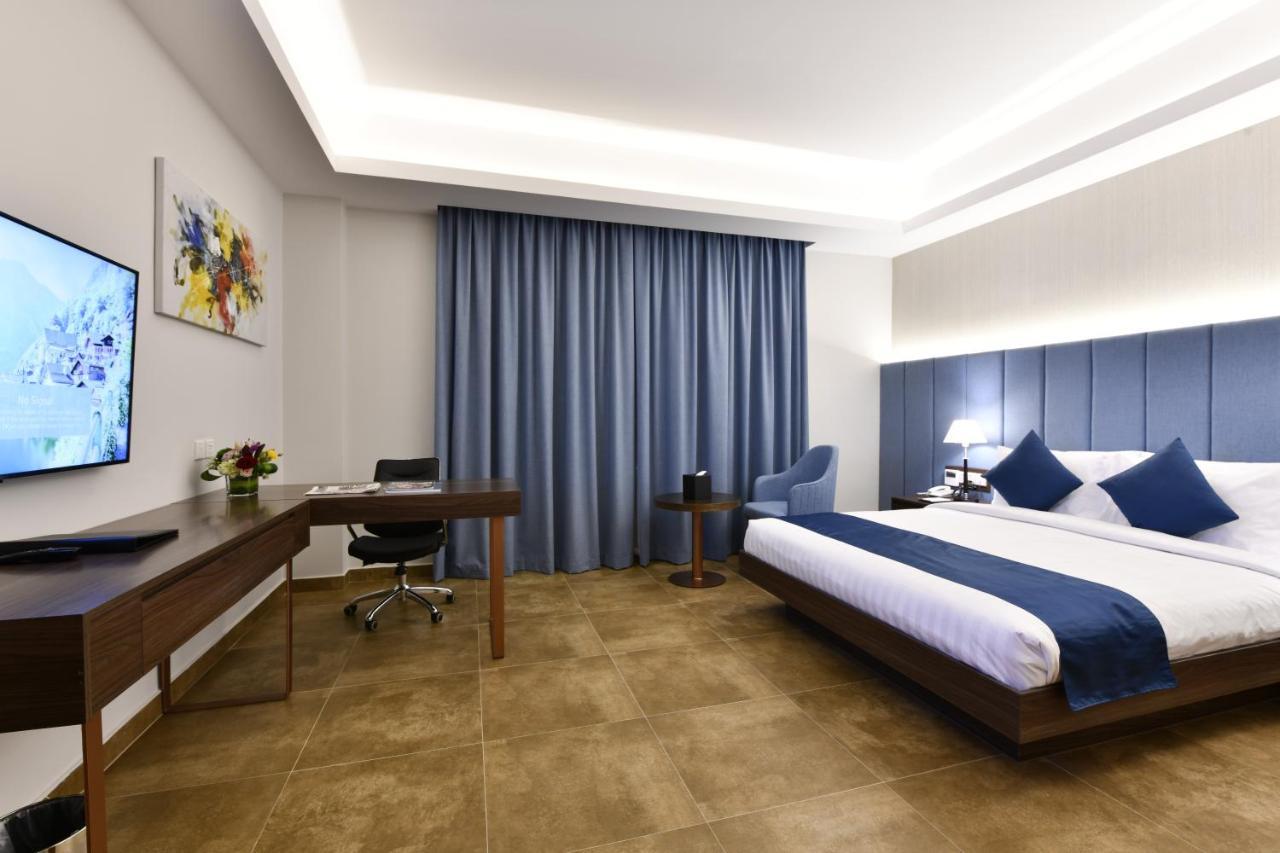 Juffair Boulevard Hotel & Suites Manama Exterior photo