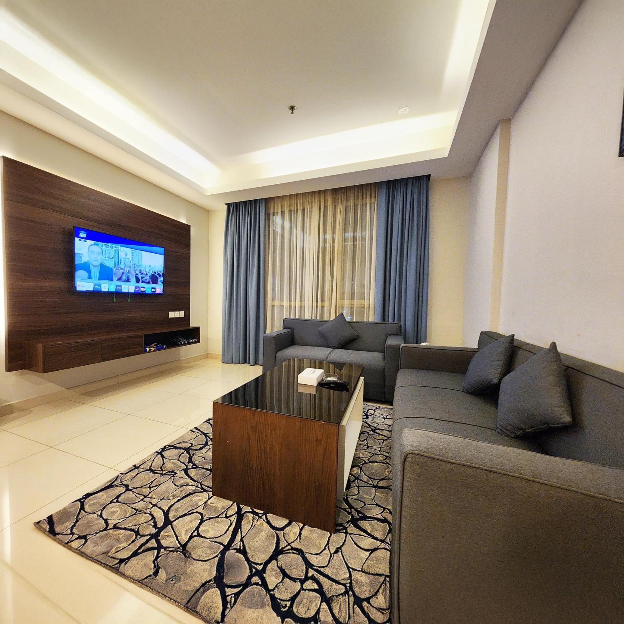Juffair Boulevard Hotel & Suites Manama Exterior photo