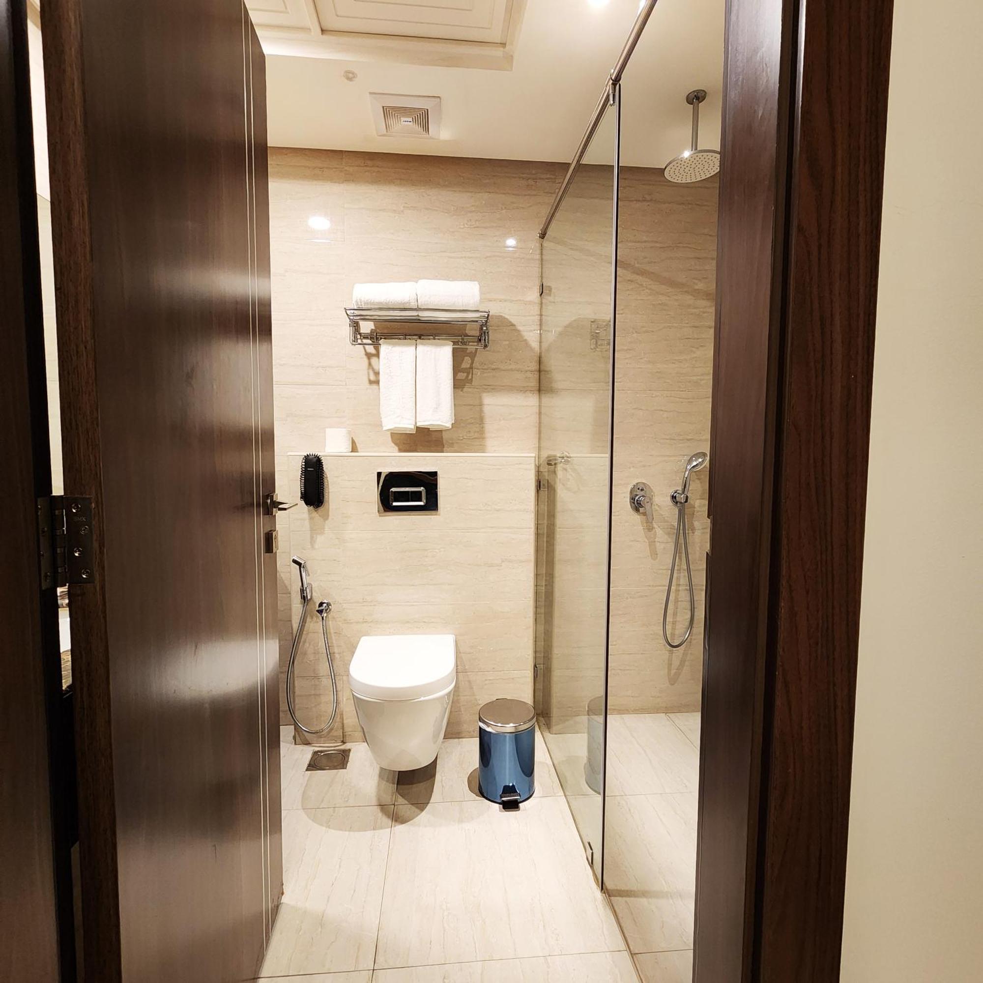 Juffair Boulevard Hotel & Suites Manama Exterior photo