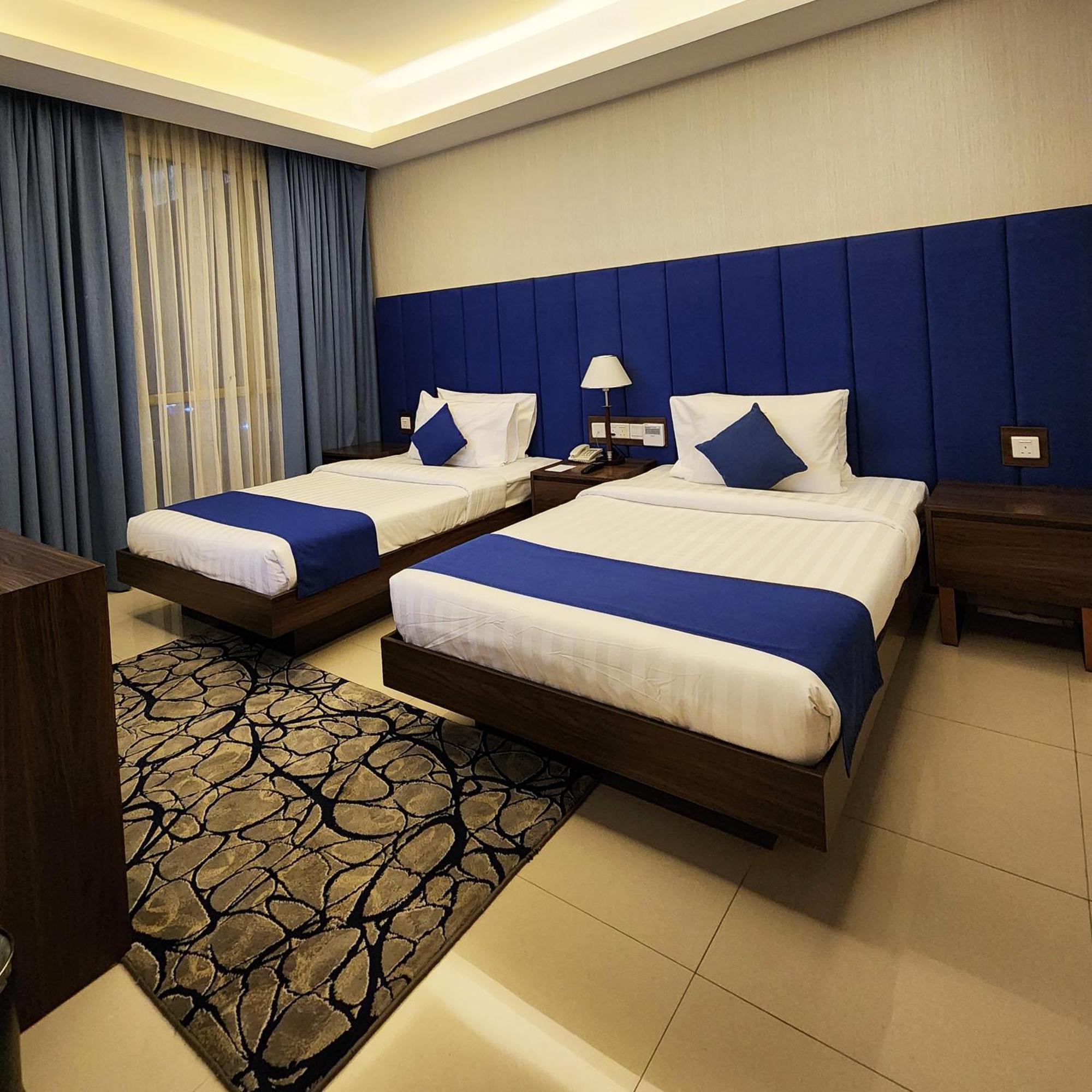 Juffair Boulevard Hotel & Suites Manama Exterior photo